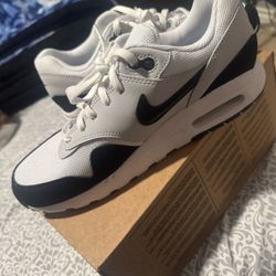 Air Max 1 (GS) Refurbished  