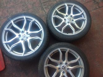 2022 Slingshot Rims& Tire