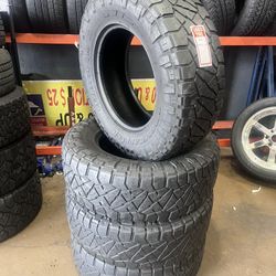 LT 285/70R18 NITTO RIDGE GRAPPLER full set  