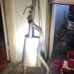 98 4Runner Muffler Like New 