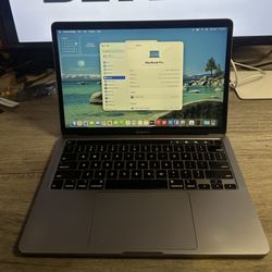 2020 13” MacBook Pro, 2Ghz Quad Core I5, 16GB, 512GB SSD, New Battery
