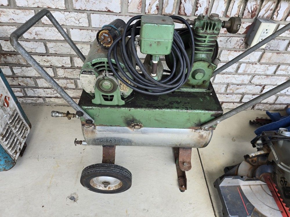 Air Compressor