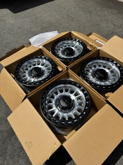 KMC KM552 IMS 8x180 18” Machined with Black Lips Wheels