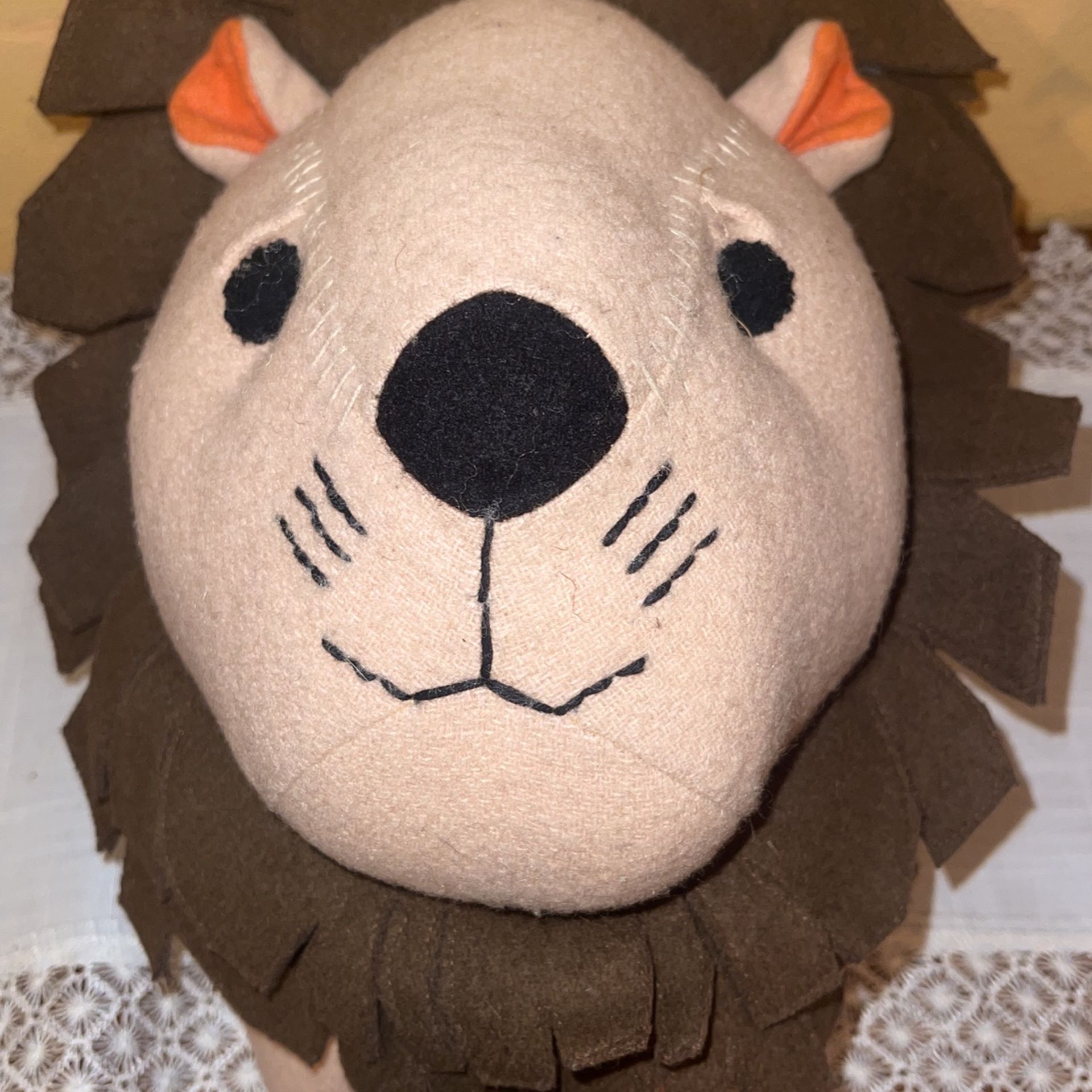 Pillowfort Lion Head Wall Decor for Sale in Whittier, CA OfferUp