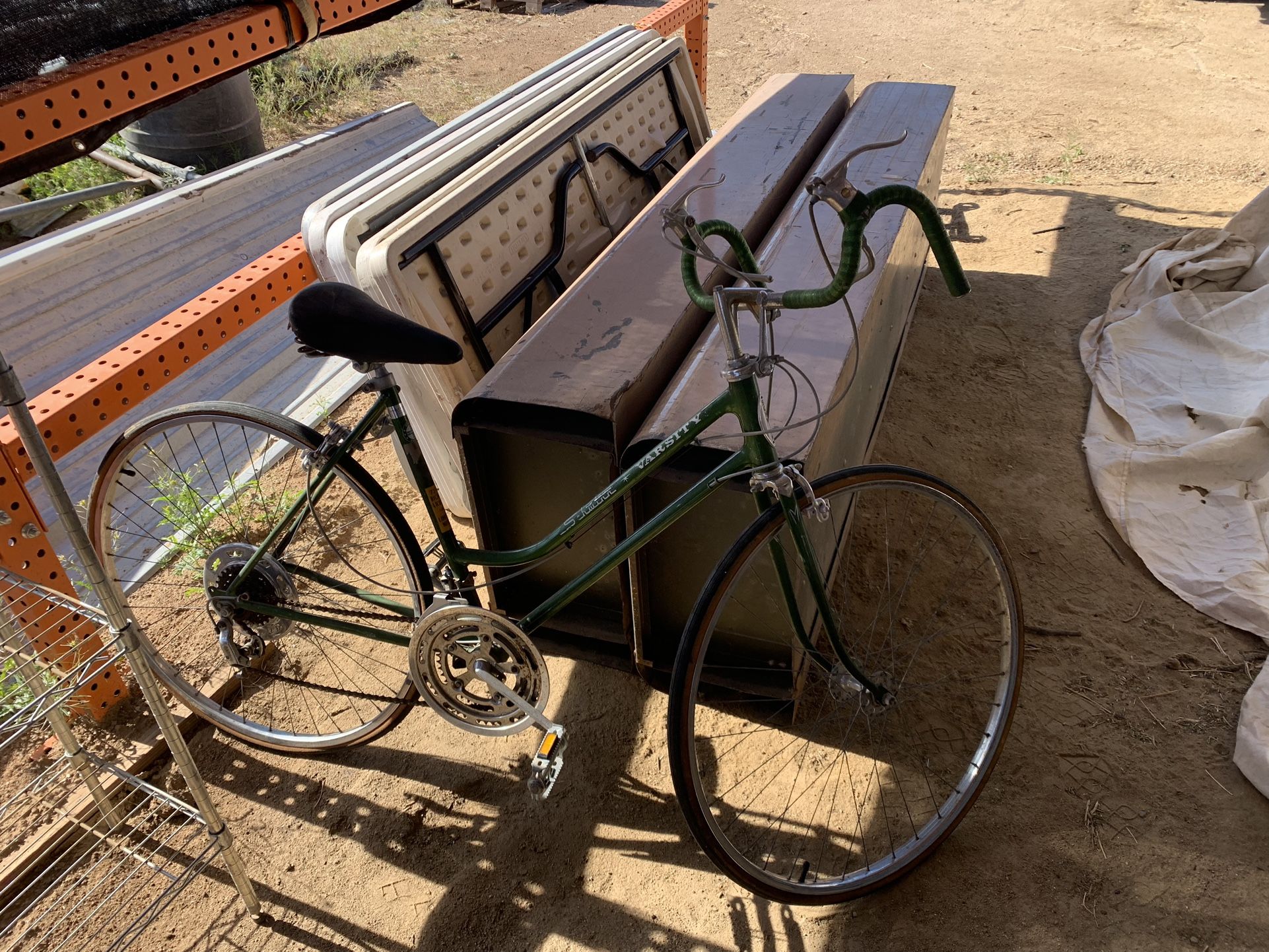 Vintage Schwinn Bicycle Ten Speed Varsity Vintage Bike . In Very Very Good Shape For It’s Age