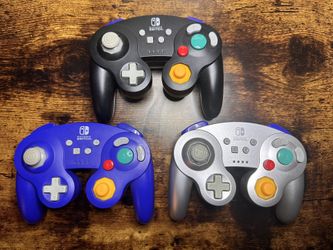 Nintendo Switch Retro Gamecube Controllers