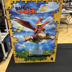 First 4 Figures Banjo-Kazooie Statue