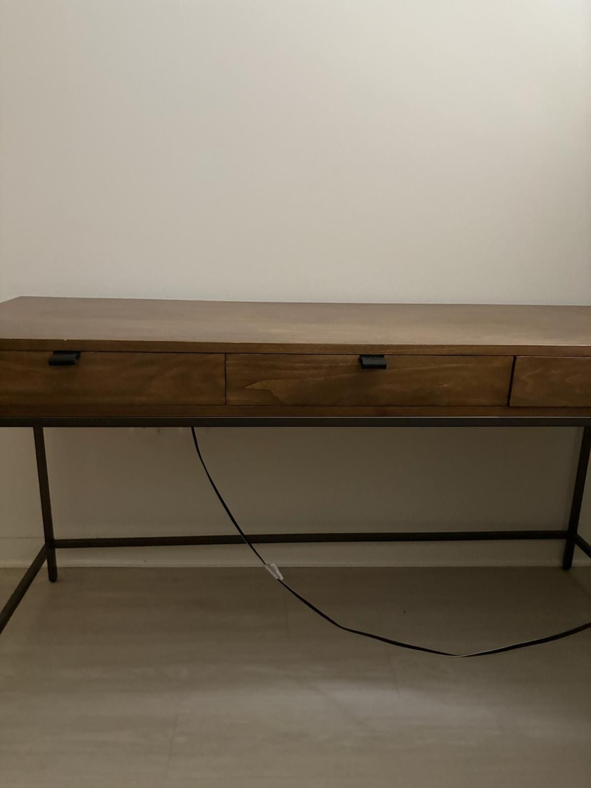 Good Condition Desk