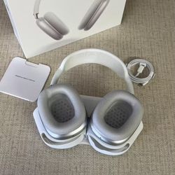 White Apple Maxes