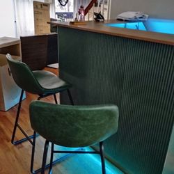 Nice bar