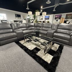 Power Recliner Sectional 