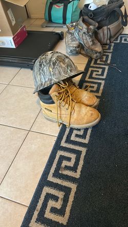work boots helmet