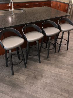 30” Gray Counter Height Bar Stools