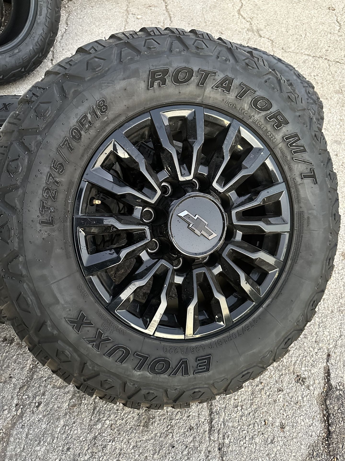 Black ZR2 Chevy 18” Wheels and Tires 8 Lug 18 Chevrolet Rims Silverado HD GMC Sierra Heavy duty 2500 3/4 Ton Factory original stock Take Offs Denali