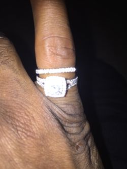 1 carat brilliant cut ring