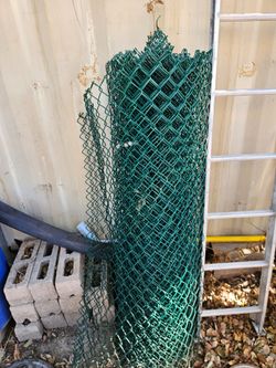 Rubber coated chain link