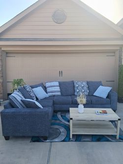Large Charcoal Gray Pattern Sectional Couch- Free Delivery