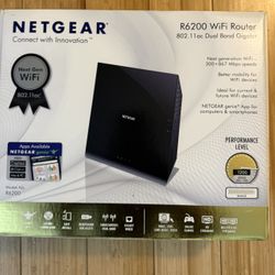 Unused Netgear r6200 WiFi Router 