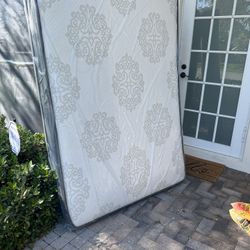  Mattresses: twin, full , queen regular ,  Colchon Nuevo Colchones plush or pillow top available cama bed mattress 