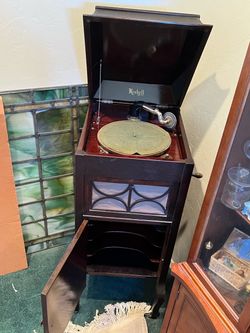Working Antique Rishell Upright Console Phonograph