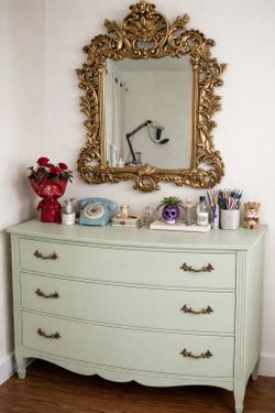 Antique/Vintage Dresser