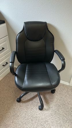 Computer desk chair