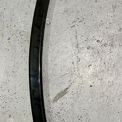 W218 Mercedes CLS 550 OEM Trunk Spoiler