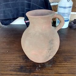 OLD SOUTHWESTERN STYLE POTTERY POUR