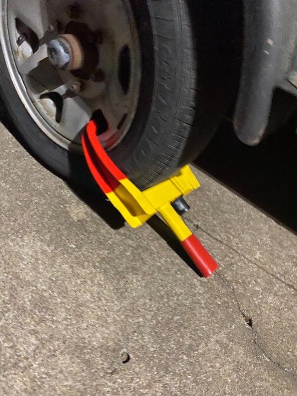 Universal Wheel Lock, Securely Lock Vehicles