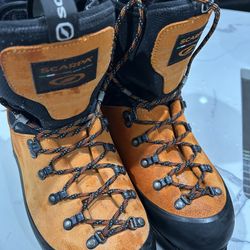 Scarpa GTX Waterproof Mountaineering Hiking Italy Made Boots Mens Size 10.5