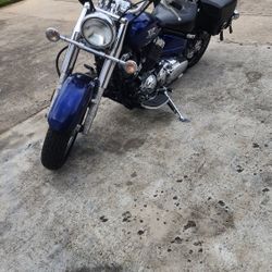 Yamaha V-star Classic 