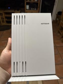 Netgear WAX202 Wi-Fi 6 Router