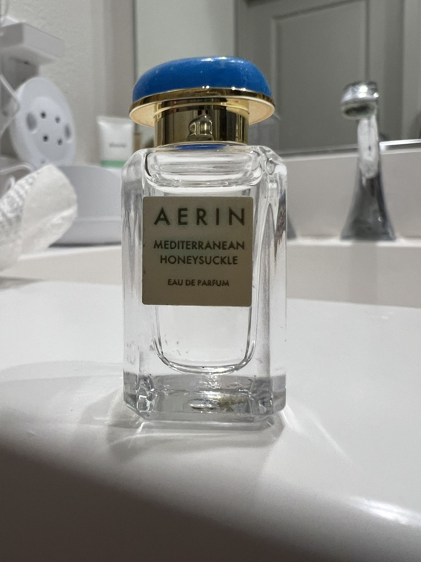 Aerin Mediterranean Honeysuckle Perfume
