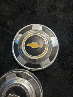Half ton c10 hub caps only 2