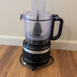 Kitchenaid food processor