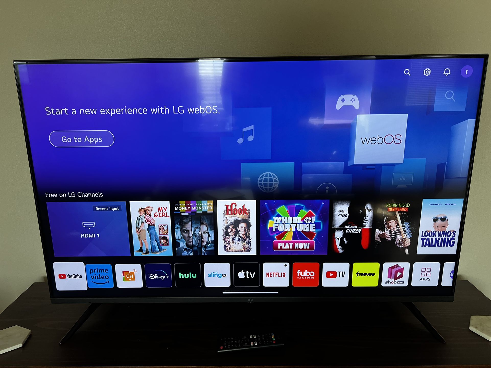 50” LG Smart TV