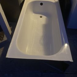 Tengo Esta Tina De Venta  De 60”x30”