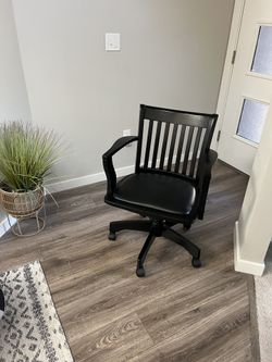 Black Office Desk Computer Chair Swivel  Wood