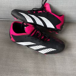 Girls Adidas Soccer Cleats - Size 6