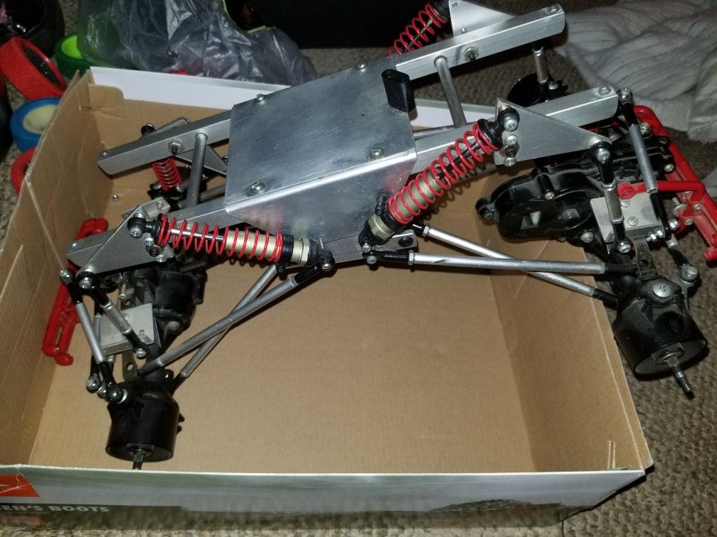 RC ESP Clodzilla iv clodbuster crawler chassis
