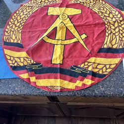 DDR Banner Cut Out From Center