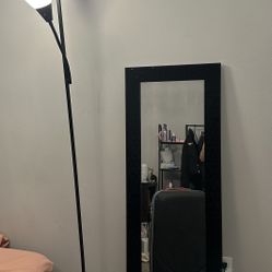 Bedroom lamp and Mirror