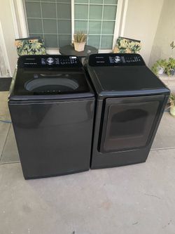 Samsung Washer And Electric Dryer Set