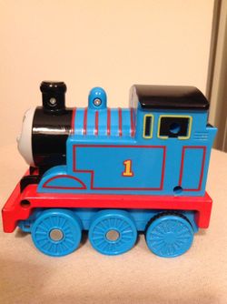 Fisher Price Thomas & Friends Shake 'n Go Thomas Engine