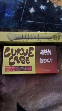 Made By Mitchell - Curve Case & Brush Set