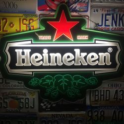 Heineken vintage bar light 1970s works perfect home bar man cave.