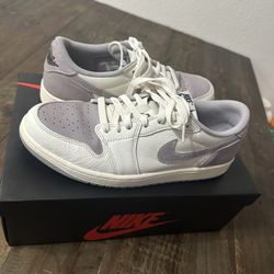 Jordan 1 Low OG Atmosphere Grey Size 10.5