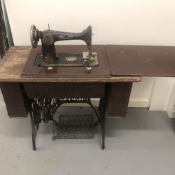 Vintage Sewing Machine