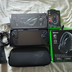 Rog Ally X w/ Accessories
