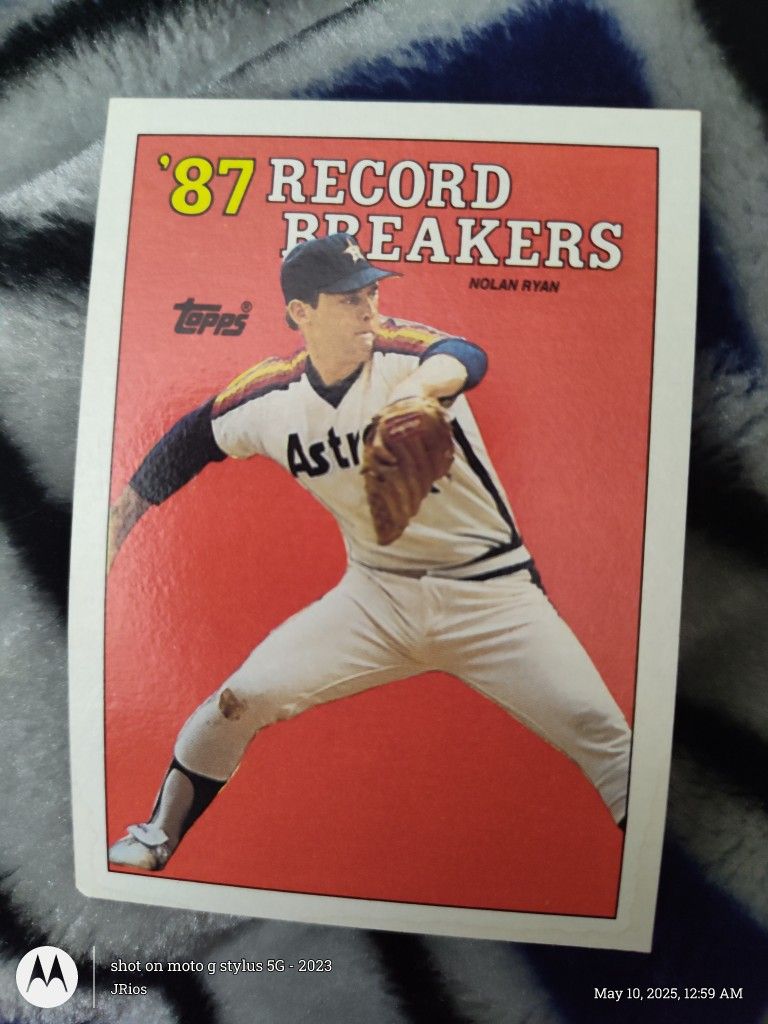 Nolo Ryan Topps Baseball Card I Mint Condition Obo